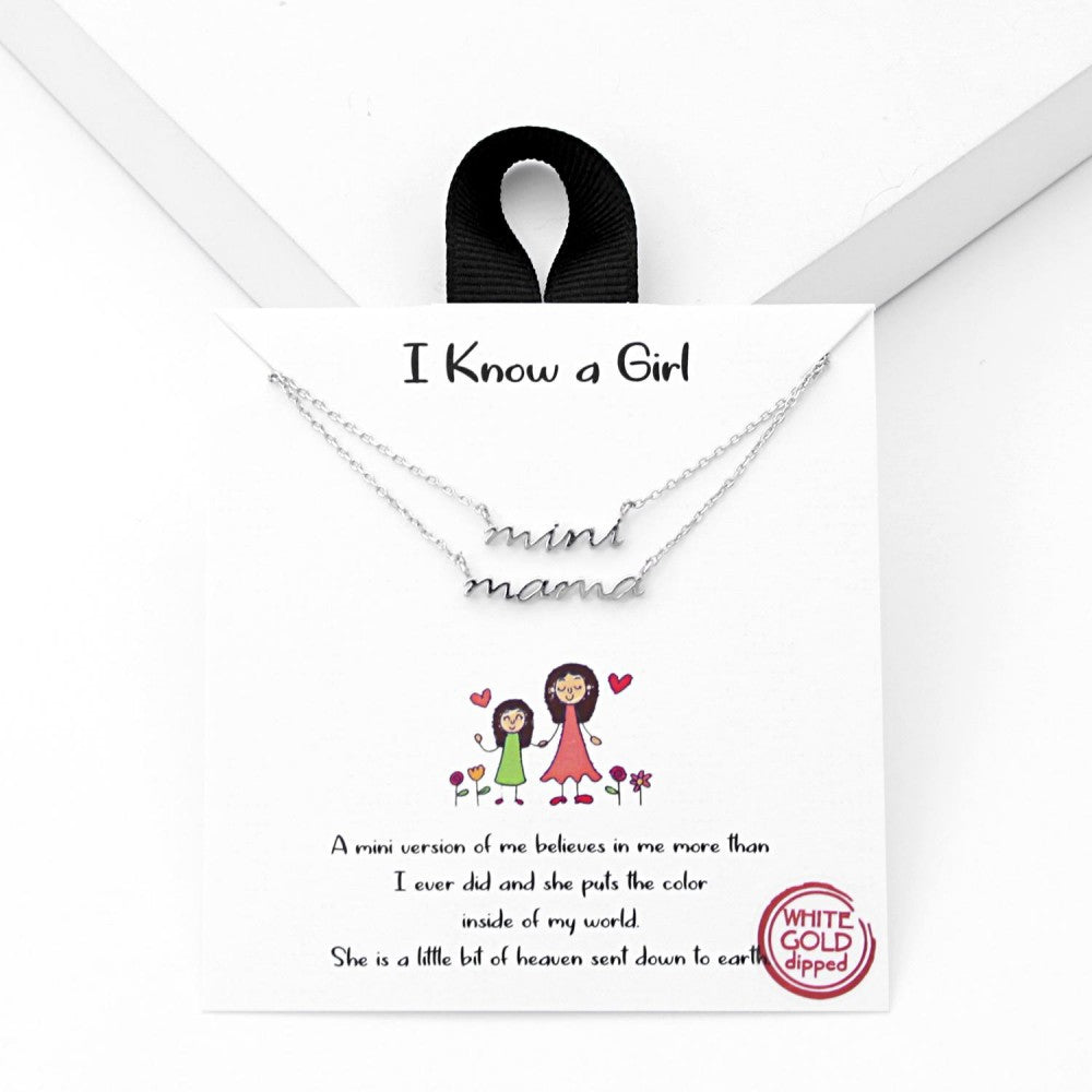 I know a girl Necklace