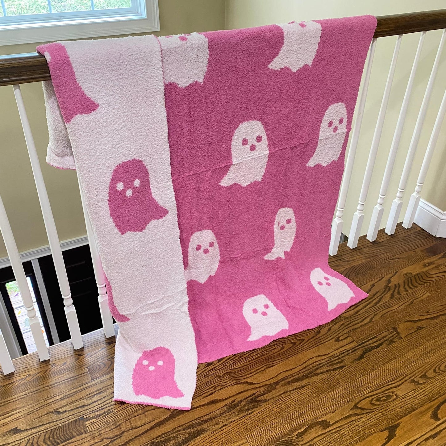 Pink & White Ghost Thrown Blanket