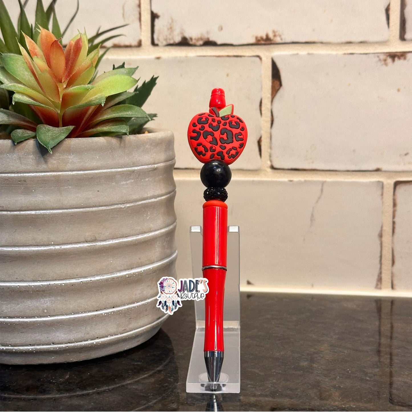 Red Leopard Apple Pen