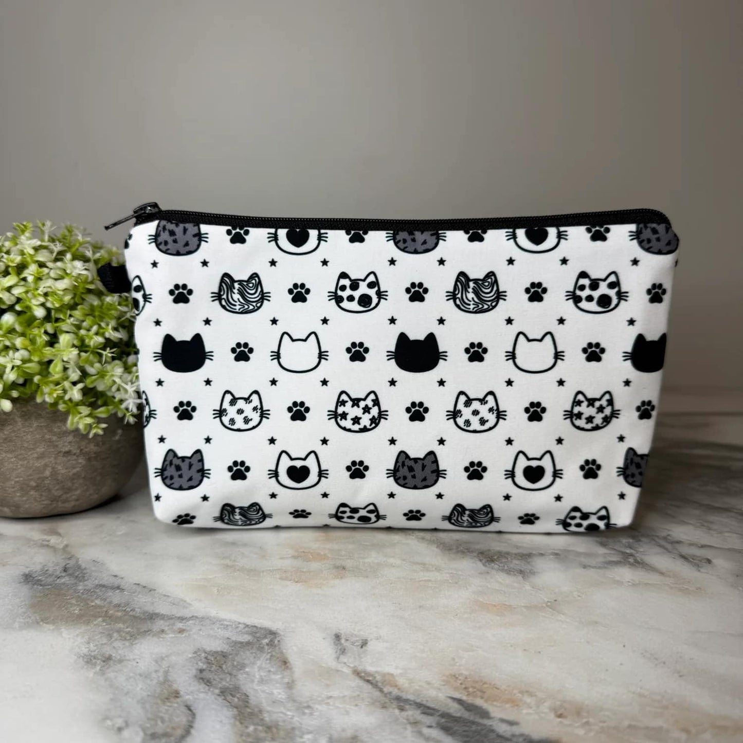 Black @ White Cat Paws Pouch