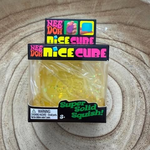 Yellow Glitter Cube Squishy