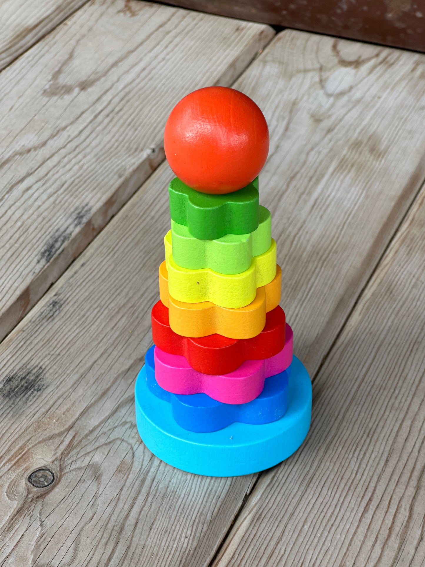 Bright Wood Stacker
