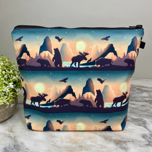 Bear Moos Mountain XL Pouch