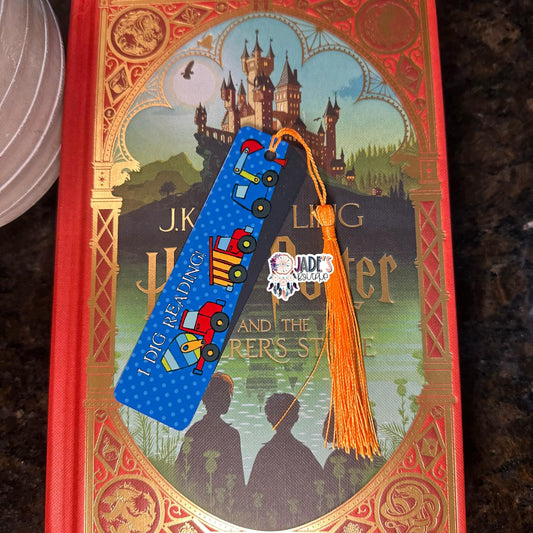 I dig reading bookmark