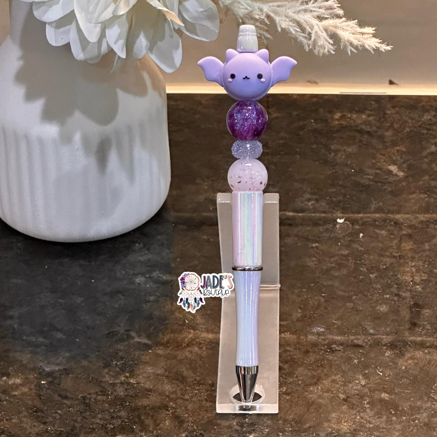 Macaroon Bat Pen
