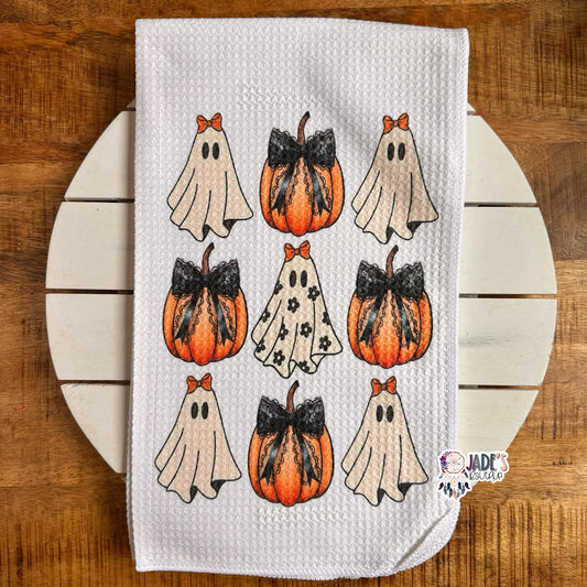 Daisy Ghost Pumpkin Tea Towel