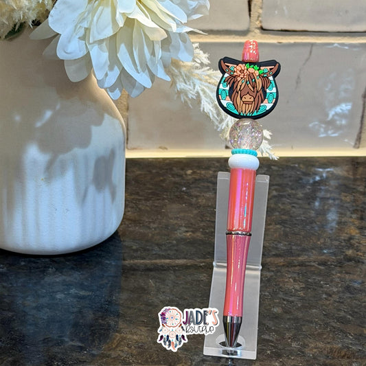 Highland Cow Horseshoe Pen