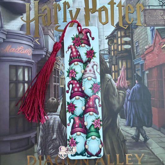 Poinsetta Gnome Bookmark