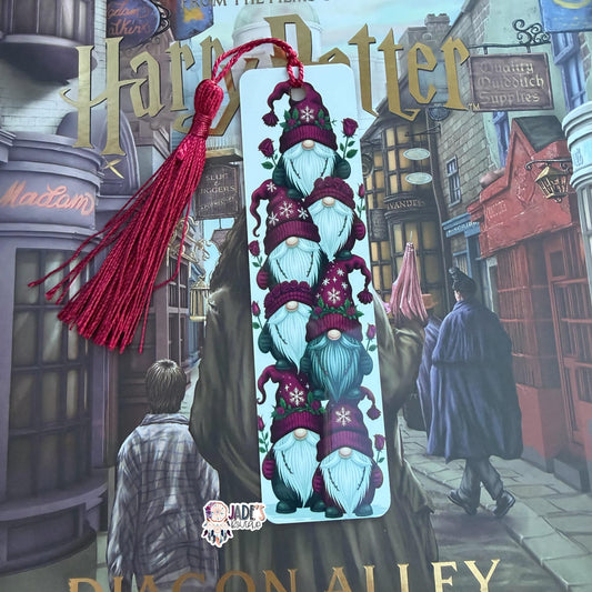 Roses Gnome Bookmark