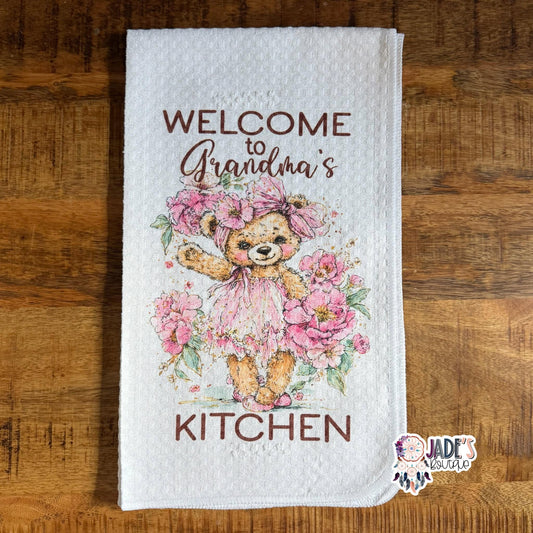 Memories Begin In Grandma's Kitchen Tea Towel