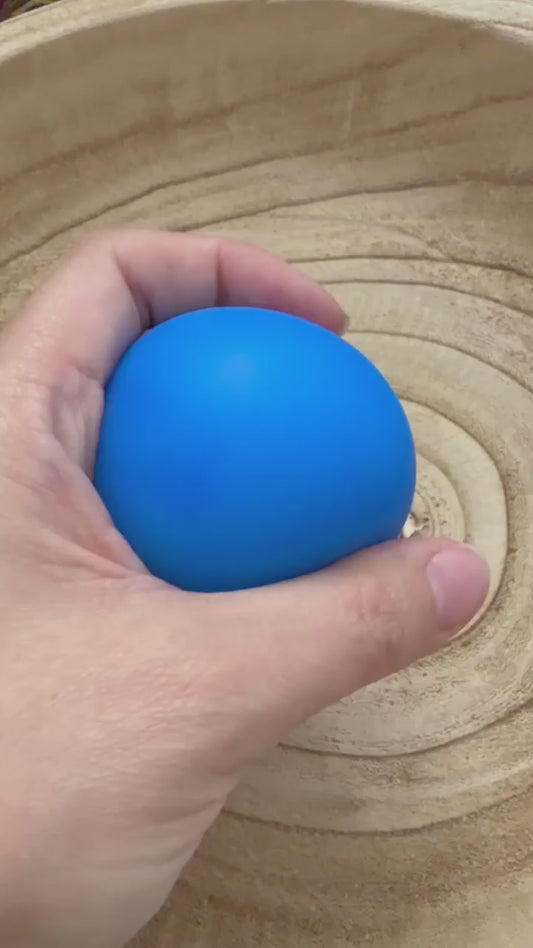 Color Changing Ball Squishy - Blue/Pink