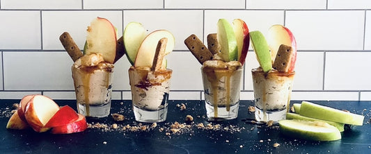 Cinnamon Apple Swirl Cheesecake Dip